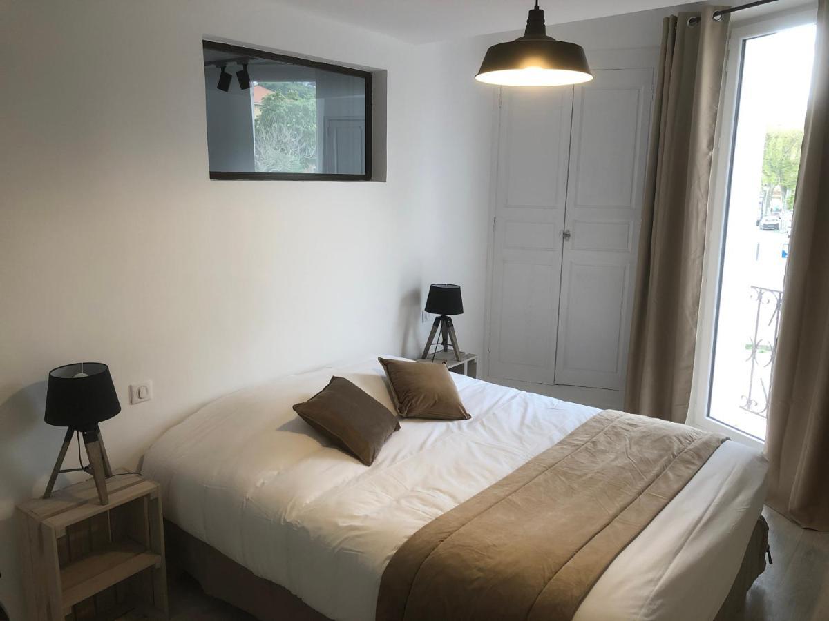 Le Petit Hermitage Apt Luaran gambar