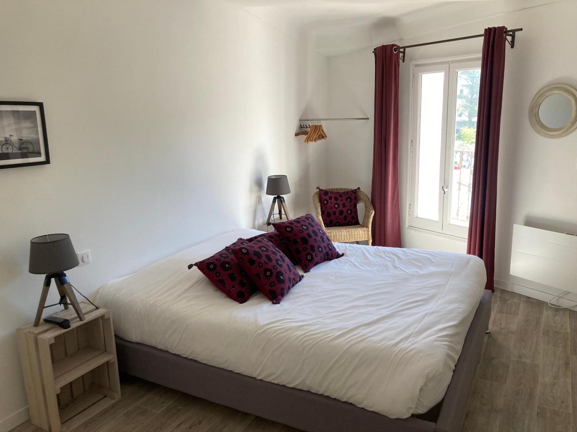 Le Petit Hermitage Apt Luaran gambar