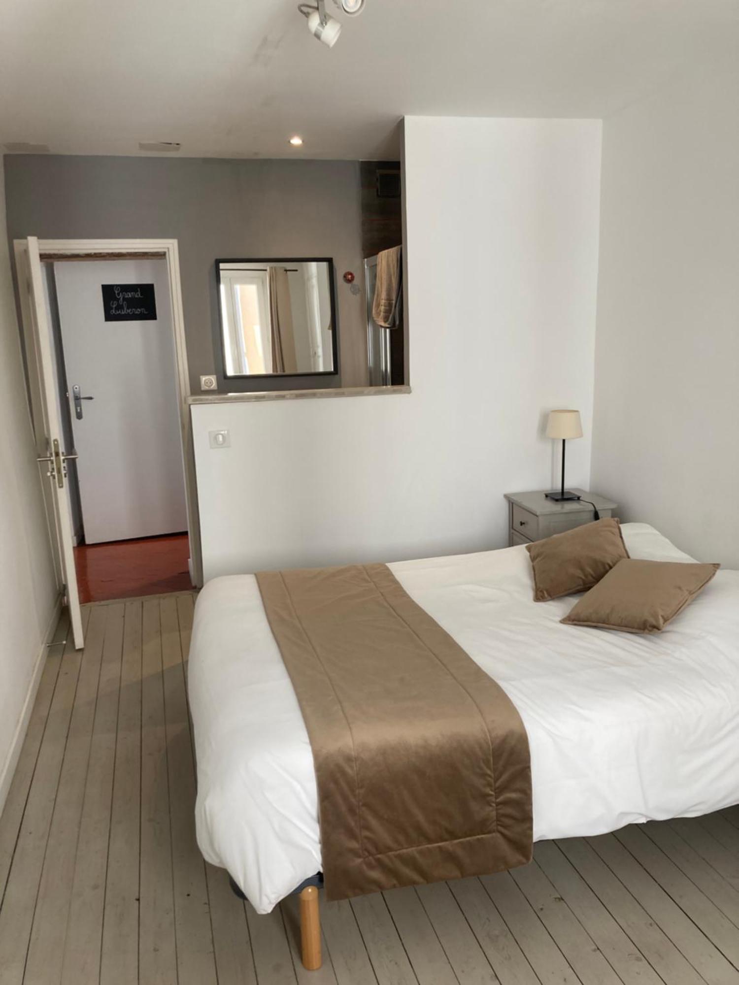 Le Petit Hermitage Apt Luaran gambar