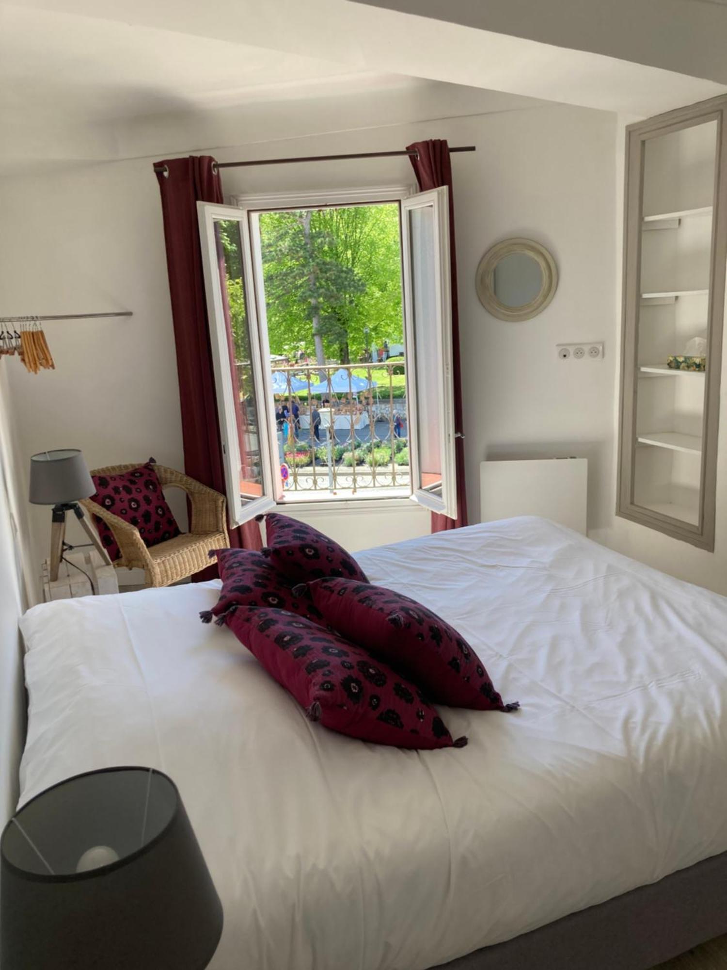Le Petit Hermitage Apt Luaran gambar
